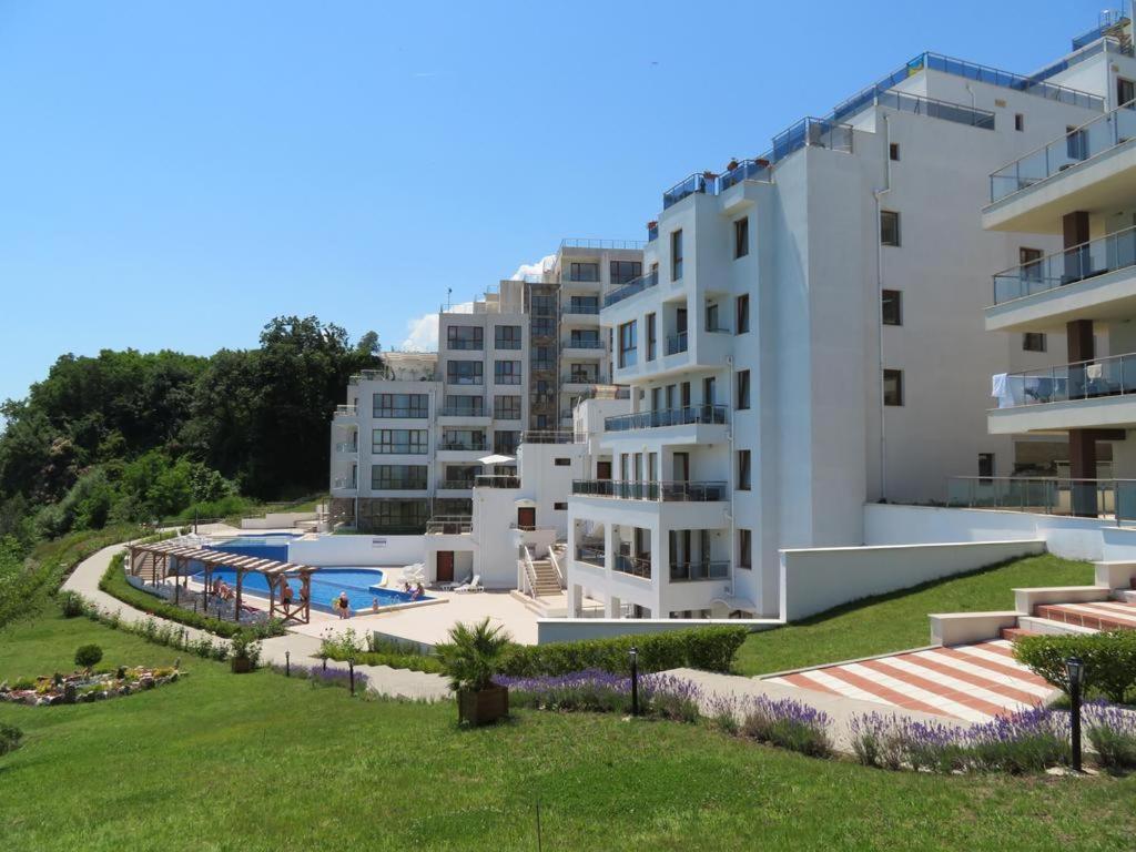 Byala Vista Loreta Apartments المظهر الخارجي الصورة